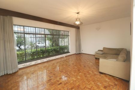 Sala de casa para alugar com 2 quartos, 128m² em Vila Assunção, Santo André