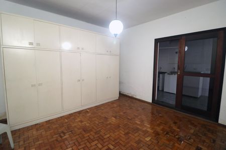 Casa à venda com 200m², 2 quartos e 2 vagasQuarto 1