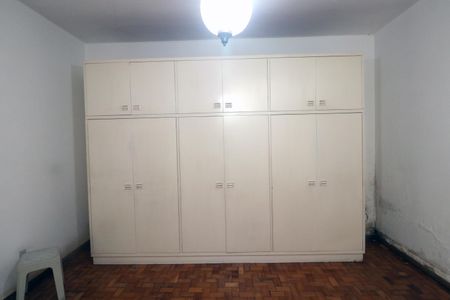 Casa à venda com 200m², 2 quartos e 2 vagasQuarto 1