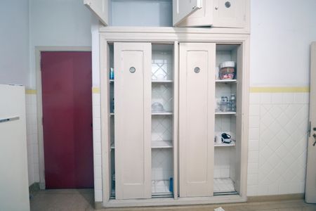 Casa à venda com 200m², 2 quartos e 2 vagasCozinha