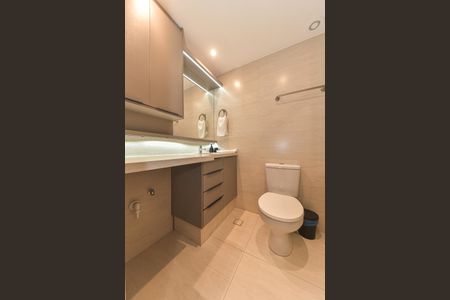 Studio para alugar com 27m², 1 quarto e sem vaga Studio para alugar com 27m², 1 quarto e sem vagaBanheiro