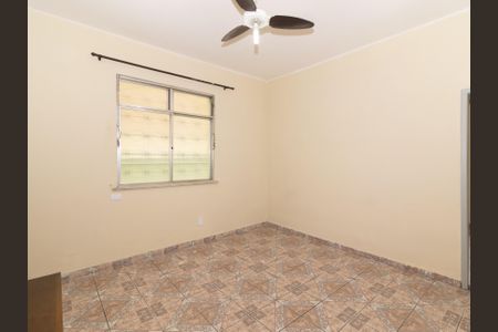 Sala de apartamento para alugar com 2 quartos, 75m² em Vila Valqueire, Rio de Janeiro