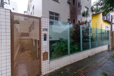 Apartamento à venda com 150m², 2 quartos e 1 vaga Apartamento à venda com 150m², 2 quartos e 1 vagaFachada