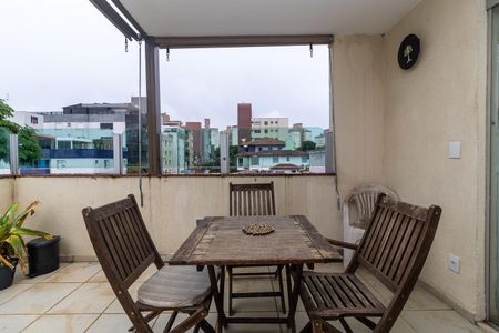 Apartamento à venda com 150m², 2 quartos e 1 vaga Apartamento à venda com 150m², 2 quartos e 1 vagaÁrea gourmet