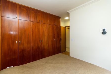 Apartamento à venda com 150m², 2 quartos e 1 vaga Apartamento à venda com 150m², 2 quartos e 1 vagaQuarto 2