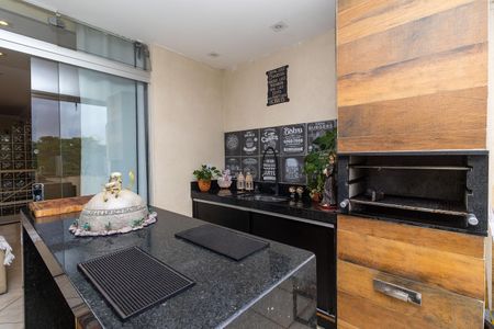 Apartamento à venda com 150m², 2 quartos e 1 vaga Apartamento à venda com 150m², 2 quartos e 1 vagaÁrea gourmet