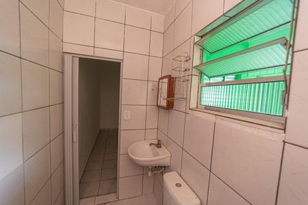 Casa à venda com 100m², 1 quarto e 2 vagasBanheiro
