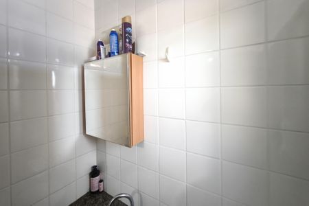 Apartamento à venda com 60m², 3 quartos e 1 vaga Apartamento à venda com 60m², 3 quartos e 1 vagaBanheiro Suíte