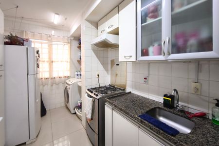 Apartamento à venda com 60m², 3 quartos e 1 vaga Apartamento à venda com 60m², 3 quartos e 1 vagaCozinha