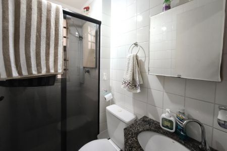 Apartamento à venda com 60m², 3 quartos e 1 vaga Apartamento à venda com 60m², 3 quartos e 1 vagaBanheiro Social