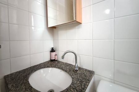 Apartamento à venda com 60m², 3 quartos e 1 vaga Apartamento à venda com 60m², 3 quartos e 1 vagaBanheiro Suíte