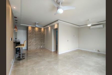 Sala de apartamento para alugar com 2 quartos, 90m² em Maracanã, Rio de Janeiro