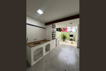 Casa à venda com 250m², 4 quartos e 4 vagasFoto 12