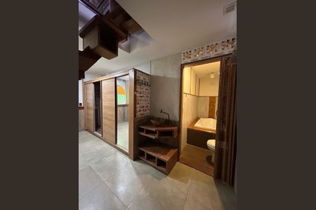 Casa à venda com 250m², 4 quartos e 4 vagasFoto 37