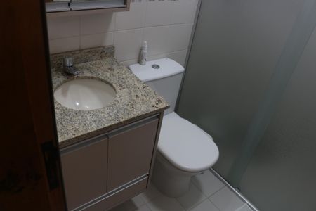 Apartamento à venda com 74m², 2 quartos e 1 vagaBanheiro