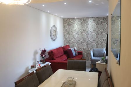 Apartamento à venda com 74m², 2 quartos e 1 vagaSala