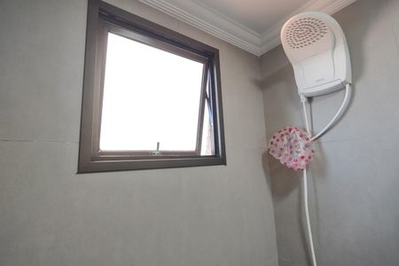 Apartamento à venda com 74m², 2 quartos e 1 vagaBanheiro da Suíte