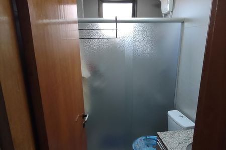 Apartamento à venda com 74m², 2 quartos e 1 vagaBanheiro da Suíte
