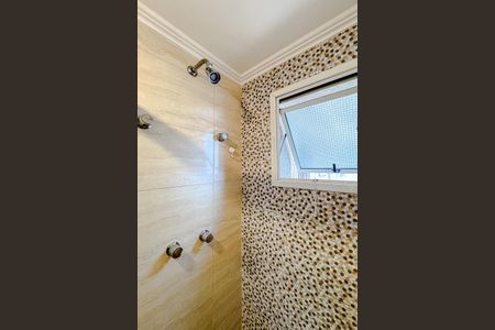 Apartamento à venda com 105m², 3 quartos e 2 vagasBanheiro