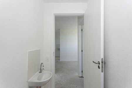 Apartamento para alugar com 43m², 2 quartos e sem vagaBanheiro