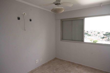 Apartamento à venda com 57m², 2 quartos e 1 vagaQuarto 02