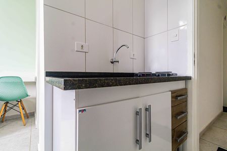 Studio de kitnet/studio para alugar com 1 quarto, 20m² em Jardim Peri Peri, São Paulo