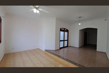 Casa para alugar com 3 quartos, 130m² em João Aranha, Paulínia