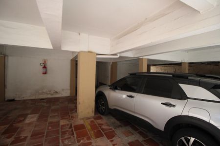 Apartamento à venda com 3 quartos, 215m² em Passo D’areia, Porto Alegre