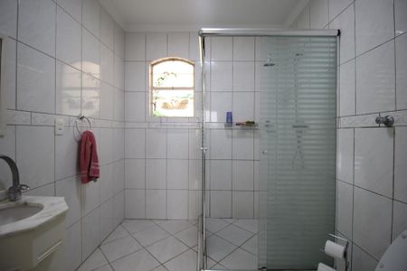 Apartamento à venda com 215m², 3 quartos e 1 vagaBanheiro da Suíte 1