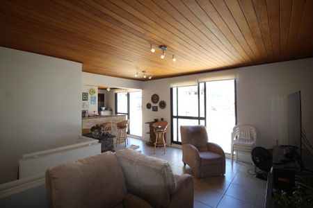 Apartamento à venda com 215m², 3 quartos e 1 vagaCobertura