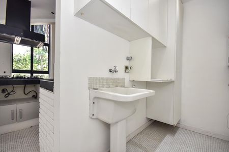 Apartamento à venda com 188m², 1 quarto e 2 vagasÁrea de Serviço 