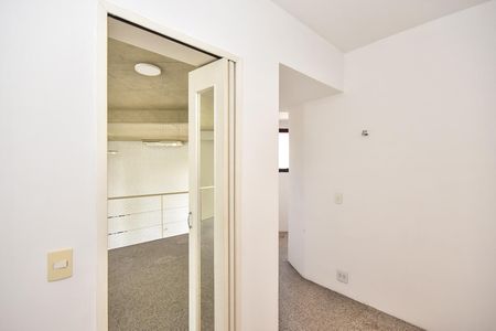 Apartamento à venda com 188m², 1 quarto e 2 vagasCloset
