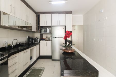 Casa à venda com 154m², 3 quartos e 3 vagasCozinha 