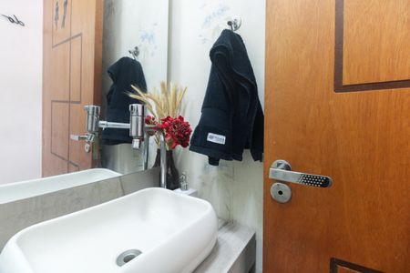 Casa à venda com 154m², 3 quartos e 3 vagasLavabo 