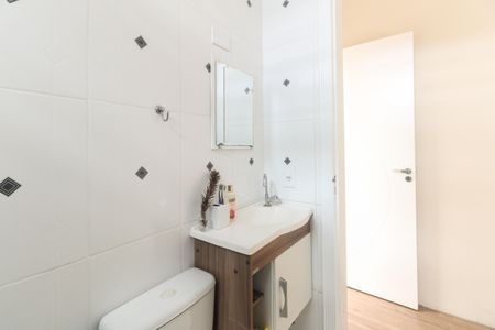 Casa à venda com 154m², 3 quartos e 3 vagasBanheiro Suíte 2