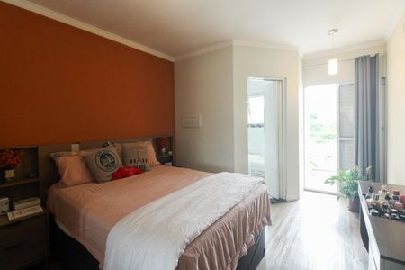 Casa à venda com 154m², 3 quartos e 3 vagasSuíte 1