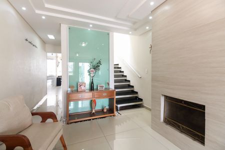 Sala  de casa à venda com 3 quartos, 154m² em Vila Carrão, São Paulo