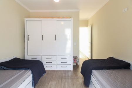 Casa à venda com 154m², 3 quartos e 3 vagasSuíte 2