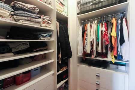 Casa à venda com 154m², 3 quartos e 3 vagasSuíte 1