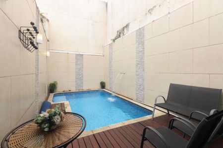 Casa à venda com 154m², 3 quartos e 3 vagasPiscina Aquecida 