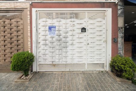 Casa à venda com 154m², 3 quartos e 3 vagasFachada 