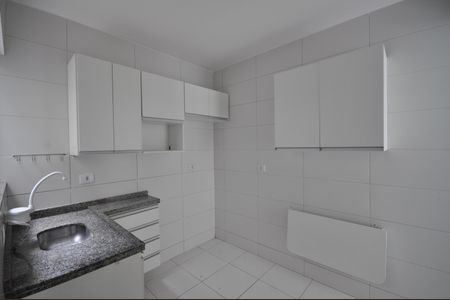 Casa de condomínio para alugar com 67m², 2 quartos e 1 vagaCozinha