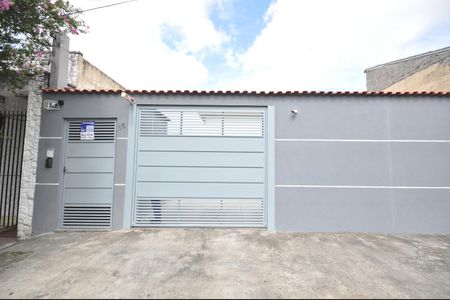 Casa de condomínio para alugar com 67m², 2 quartos e 1 vagaFachada