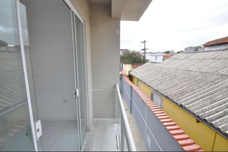Sacada da Suíte 1 de casa de condomínio para alugar com 2 quartos, 67m² em Vila Nivi, São Paulo