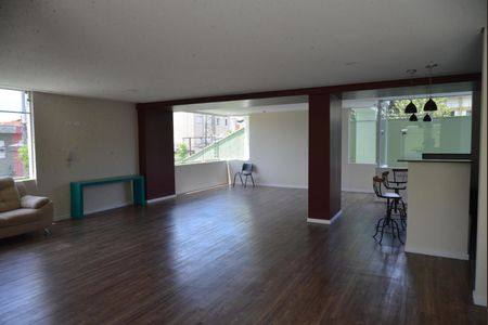 Apartamento para alugar com 52m², 2 quartos e 1 vagaÁrea comum - Salão de festas