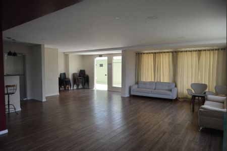 Apartamento para alugar com 52m², 2 quartos e 1 vagaÁrea comum - Salão de festas