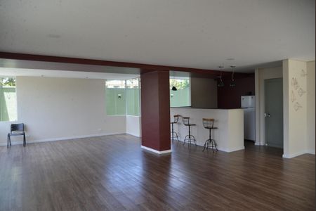 Apartamento para alugar com 52m², 2 quartos e 1 vagaÁrea comum - Salão de festas