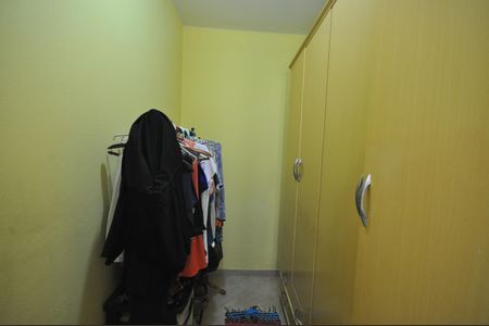 Casa à venda com 242m², 3 quartos e 2 vagasCloset