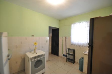 Casa à venda com 242m², 3 quartos e 2 vagasCozinha 3