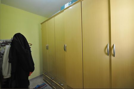 Casa à venda com 242m², 3 quartos e 2 vagasCloset